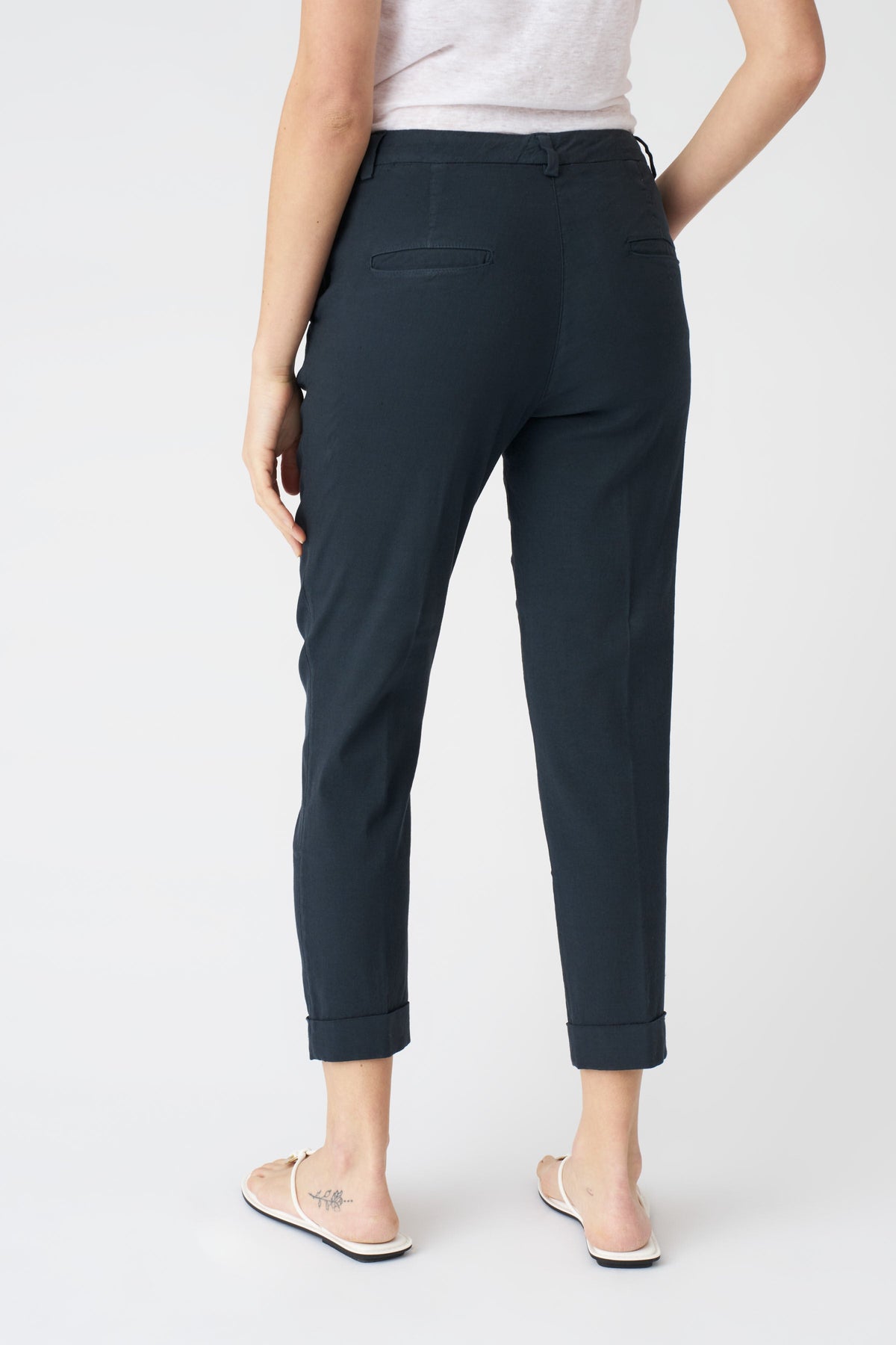 Women's Linen Chino Cropped Pants – Night Blue, view 4