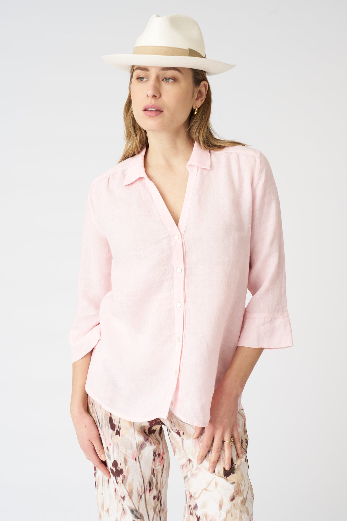 Women's Linen Regular-Fit Shirt with Offset Sleeves – Cipria, view 1