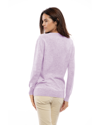 Lilac pure cashmere classic crewneck sweater, back view on a model.