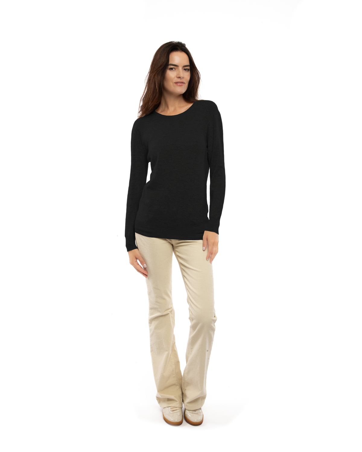 Black pure cashmere classic crewneck sweater, full-length view on a model.