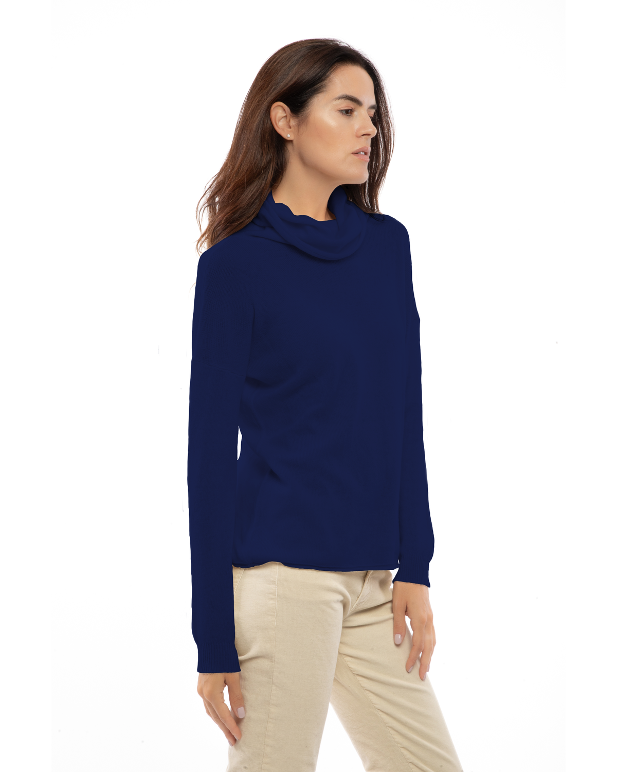 Blue oversized pure cashmere cowl-neck sweater, three-quarter view on a model.
