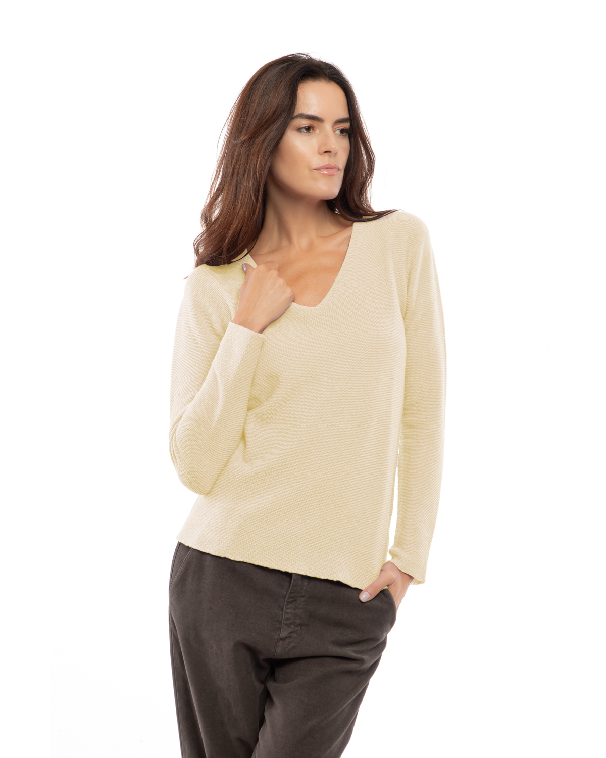 Butter Yellow pure cashmere links-stitch V-neck sweater, model view.