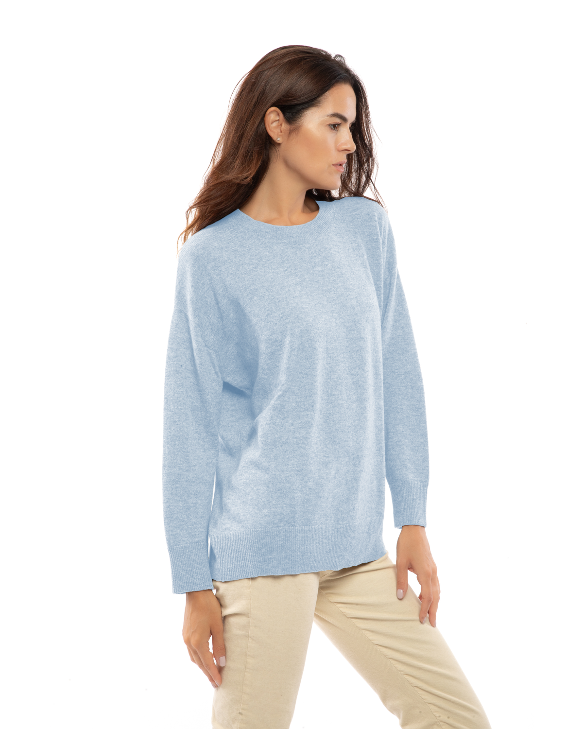 Baby Blue pure cashmere oversized crewneck sweater, three-quarter view on a model.