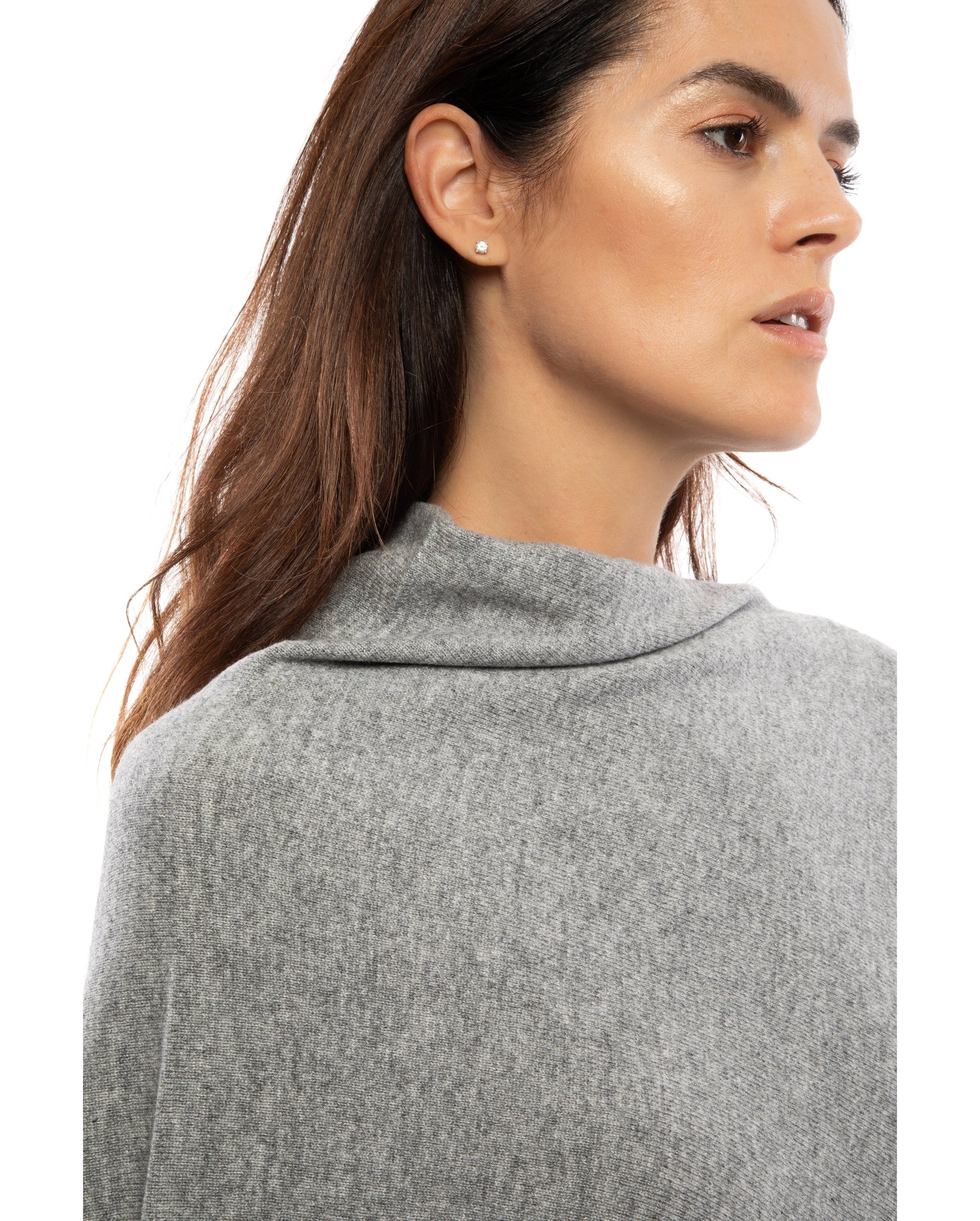 Poncho Fringes Asymmetrical Pure Cashmere Made in Italy Melange Gray 4