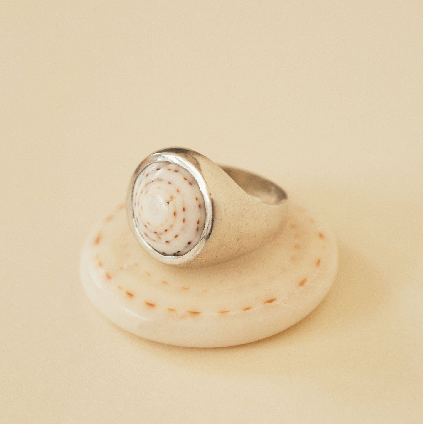 SILVER PUKA RING