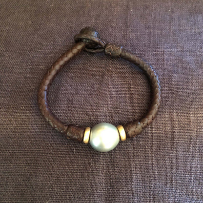 TAHA’A 14K GOLD TAHITIAN PEARL BRACELET