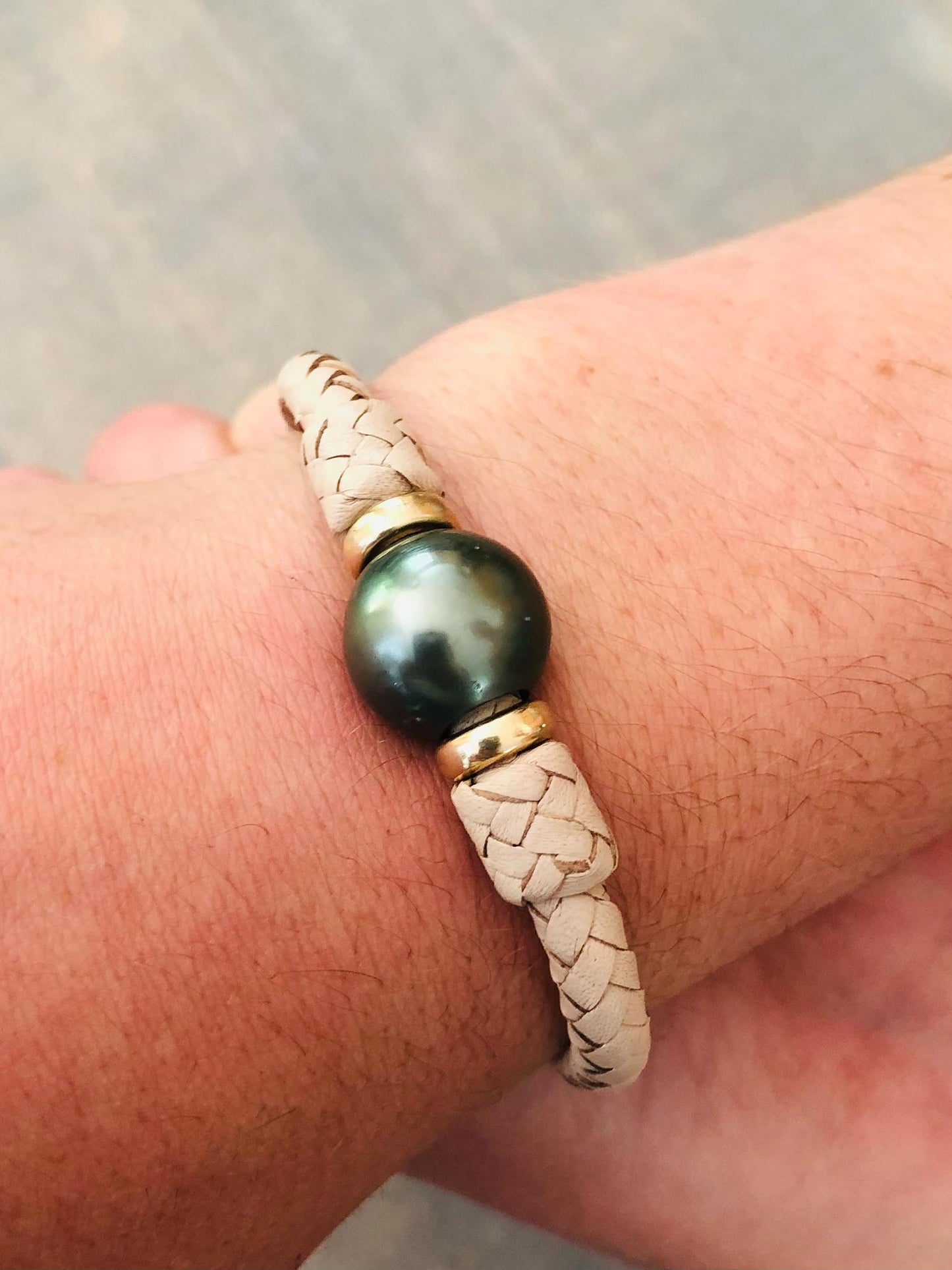 TAHA’A 14K GOLD TAHITIAN PEARL BRACELET