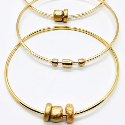 TRIO BEAD 14K GOLD BANGLE