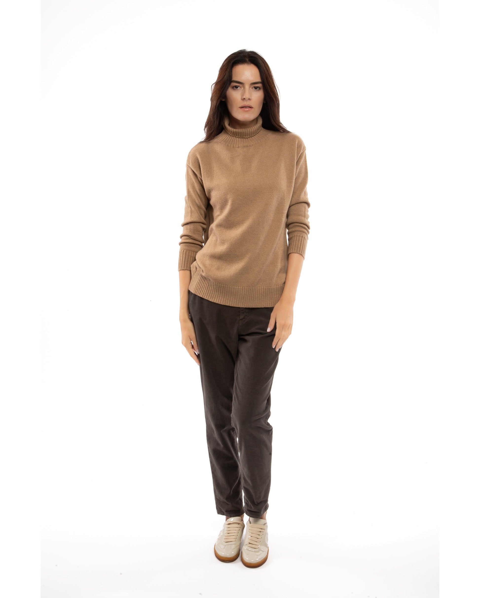 womens funnel neck turtleneck sweater cashmere lambswool blend Camel Made In Italy 3