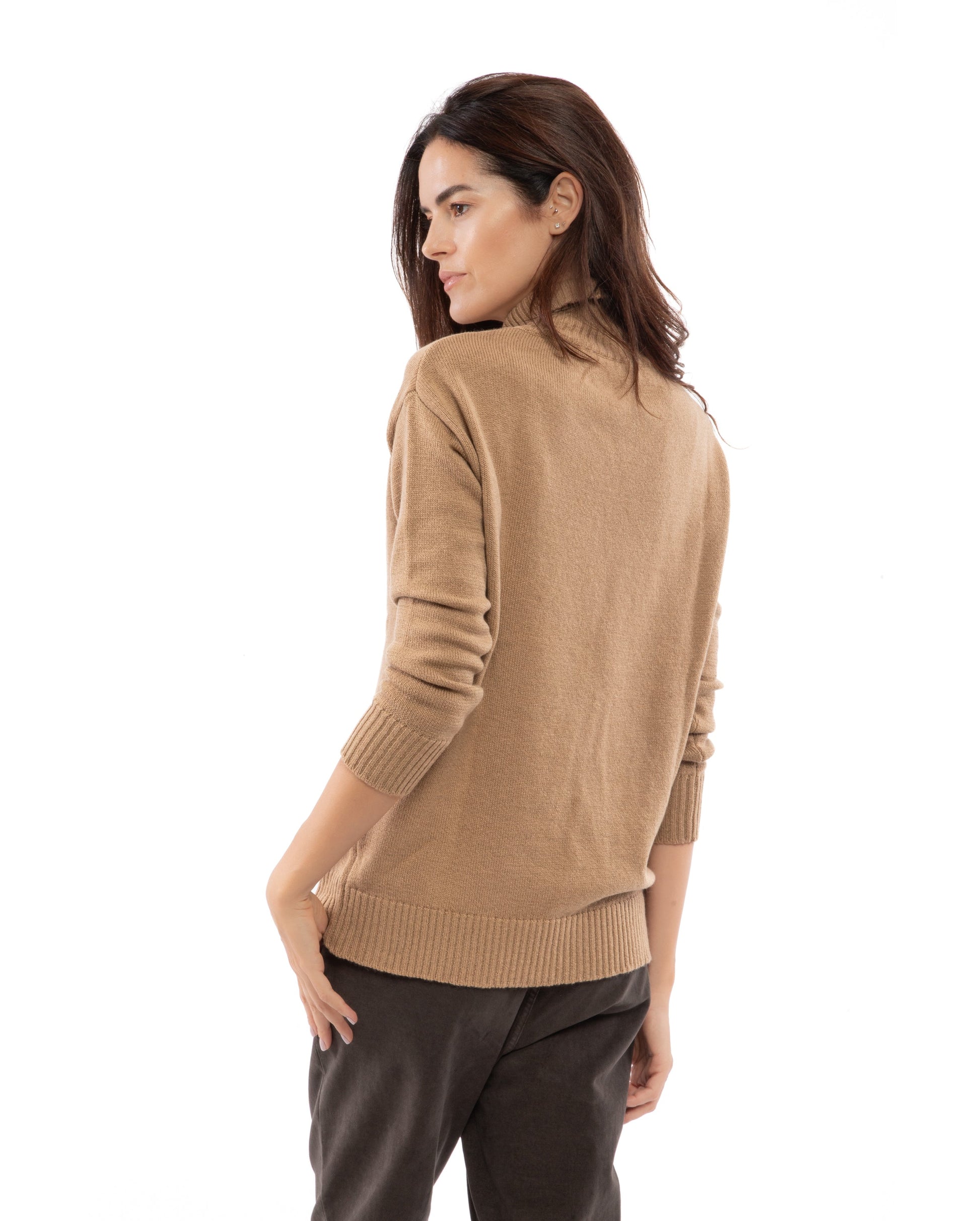 womens funnel neck turtleneck sweater cashmere lambswool blend Camel Made In Italy 5